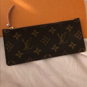 Louis Vuitton Josephine insert monogram rose